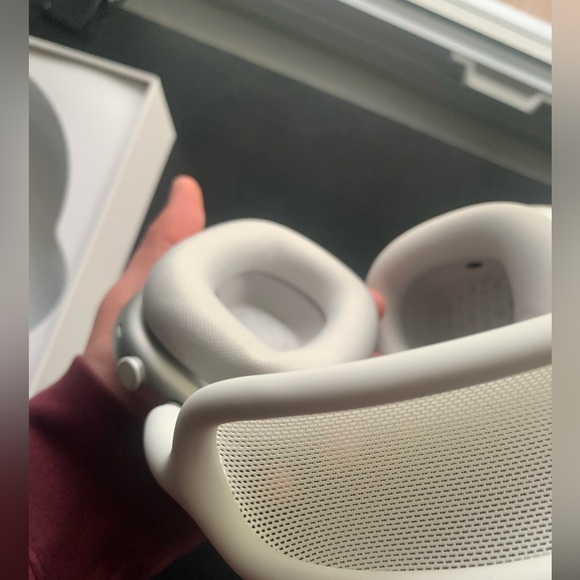 Airpod MAX (white) - Picture 4 of 4
